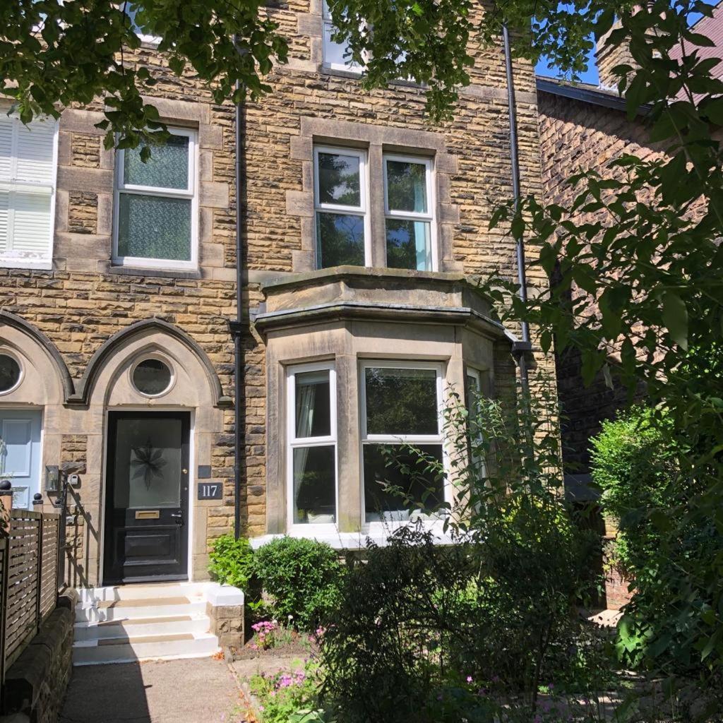 Comfy Big 7 Bedroom Townhouse Χαρογκέιτ Εξωτερικό φωτογραφία